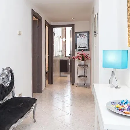 Apartop 3* Roma