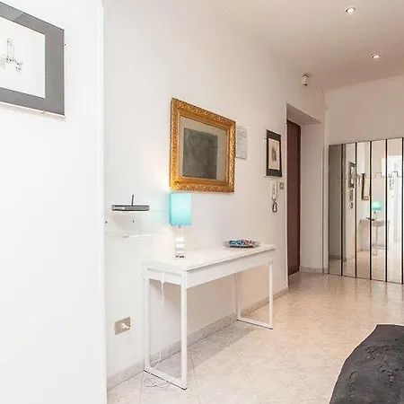 Apartop 3* Roma